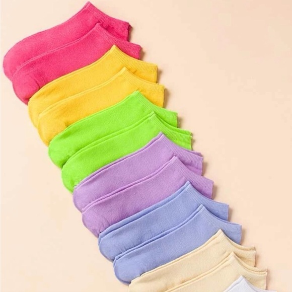 7 PAIR MULTICOLORED ANKLE SOCKS - Picture 4 of 4